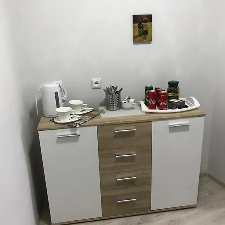 U Pizzerky Apartmán *